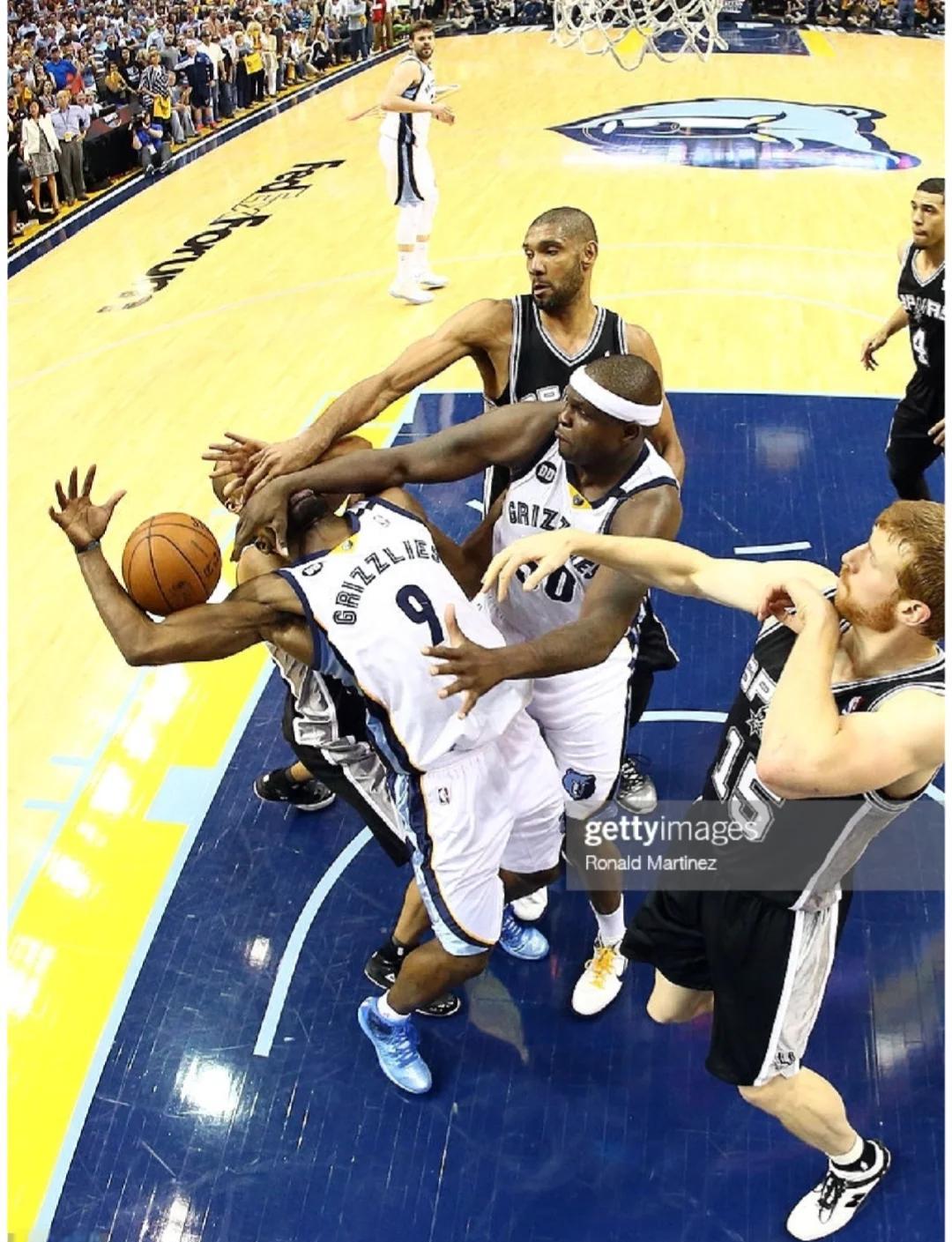 佩德里：我必须提高进球能力，我哥还给我定了赛季进球目标（佩德里：必须提升破门能力，哥哥已为我定下赛季进球目标）