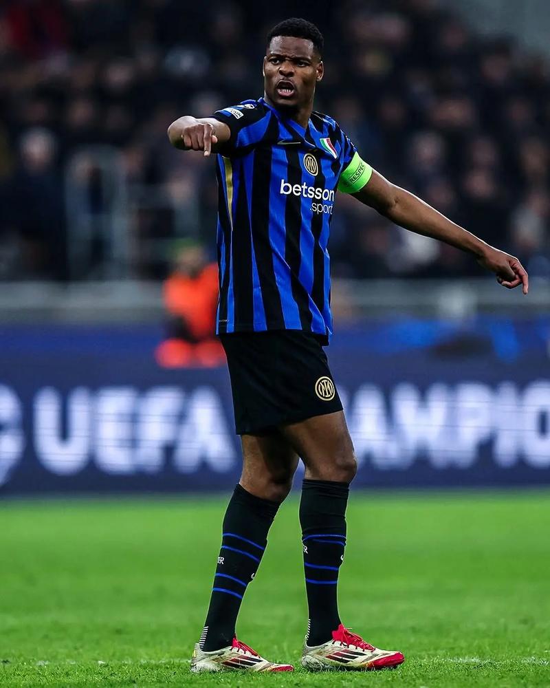 亚泰0比4国安-赛后复盘（国安四球零封亚泰：赛后复盘）