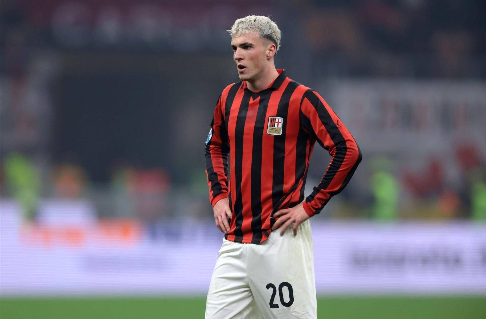 意甲前瞻：尤文近期强势反弹，卡利亚里8轮不胜（意甲前瞻：尤文强势回暖，卡利亚里已连续八轮不胜）