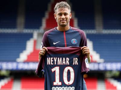 雷迪克：马威摸高联盟前两位，他能彻底改变对手的进攻部署（雷迪克：马威摸高联盟顶尖，能让对手重构进攻策略）