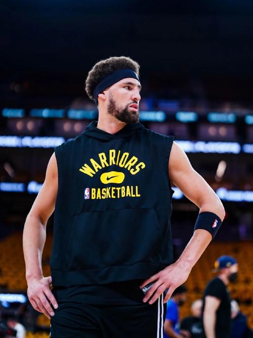 韦德：如果快船签下保罗是为了让他体面退役，计划就不该改变（韦德：若快船签保罗为体面谢幕，就不应改计划）