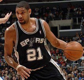 篮球赛事中的犯规艺术——以火箭队为例（从火箭队看篮球比赛中的犯规策略）