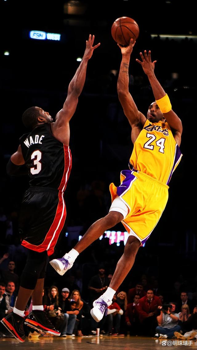 官方：卢卡库恢复训练，并顶替德布劳内入选欧冠大名单（官方消息：卢卡库已恢复训练，取代德布劳内入选欧冠名单）